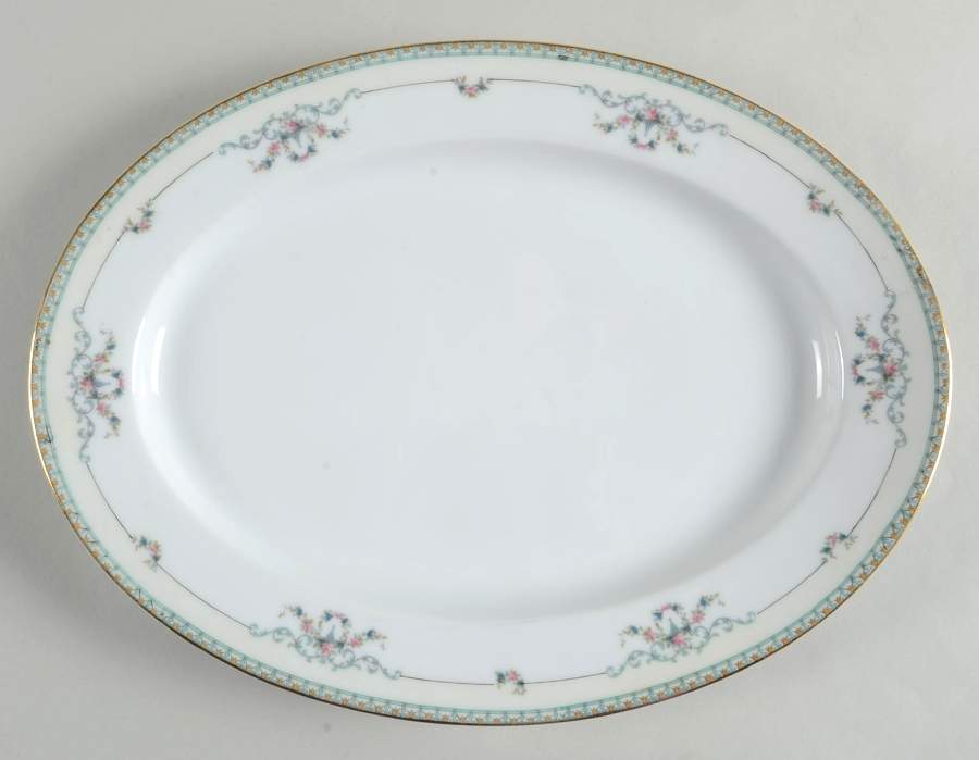 Lincoln 13" Oval Serving Platter by Noritake-1