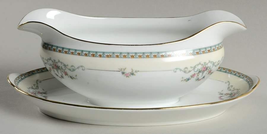 Lincoln Gravy Boat with Attached Underplate by Noritake-1