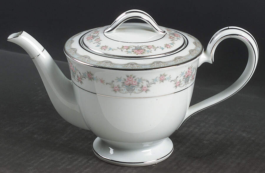 Lindsay Teapot & Lid by Noritake-1