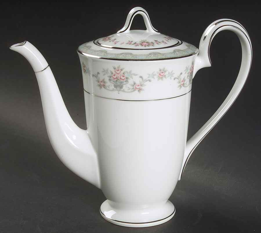 Lindsay Small Coffee Pot & Lid by Noritake-1