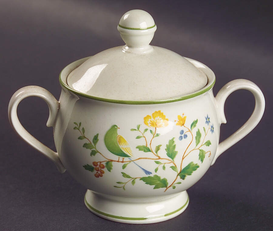 Lineage Sugar Bowl & Lid by Noritake-1