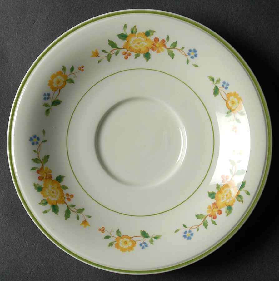 Lineage Saucer by Noritake-1