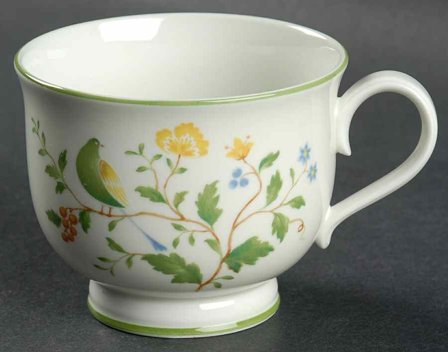 Lineage Footed Cup by Noritake-1