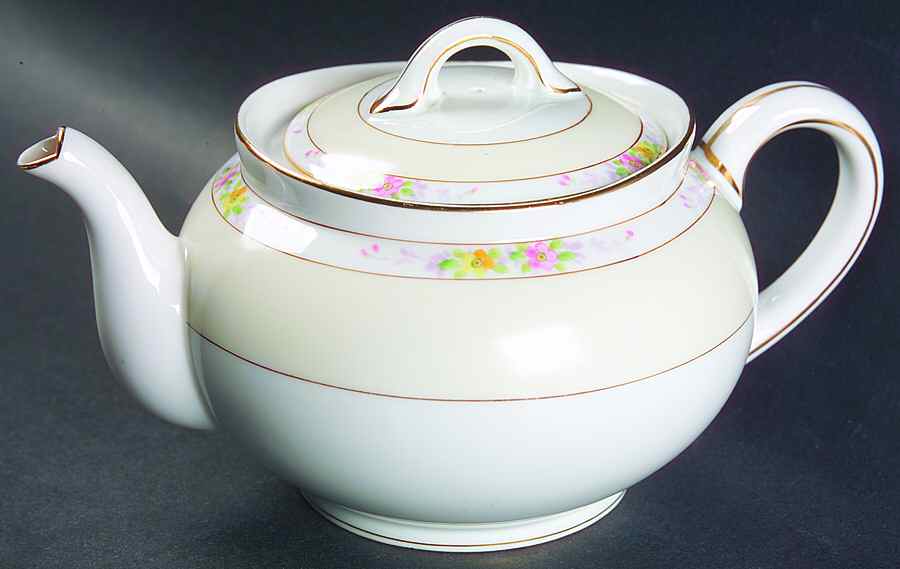 The Linwood Teapot & Lid by Noritake-1