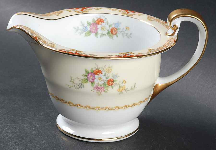 Lismore Creamer by Noritake-1