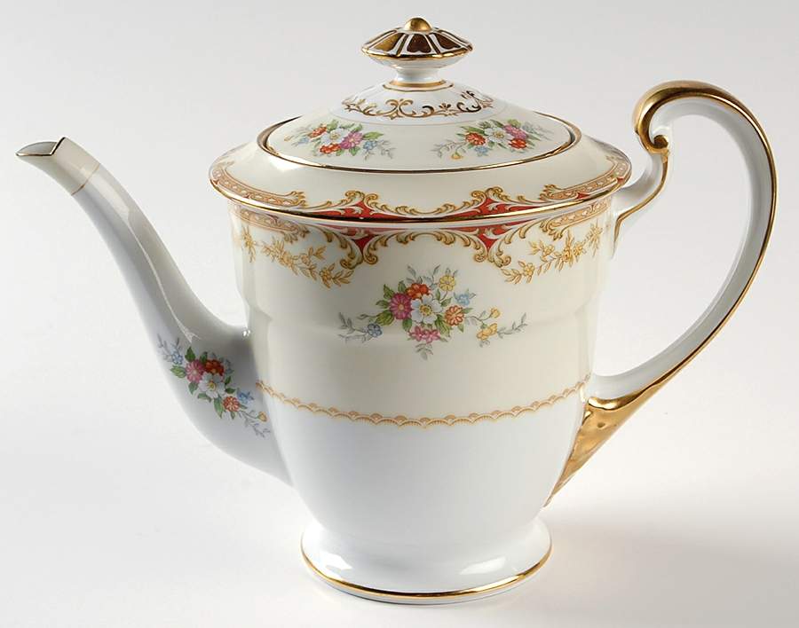 Lismore Teapot & Lid by Noritake-1