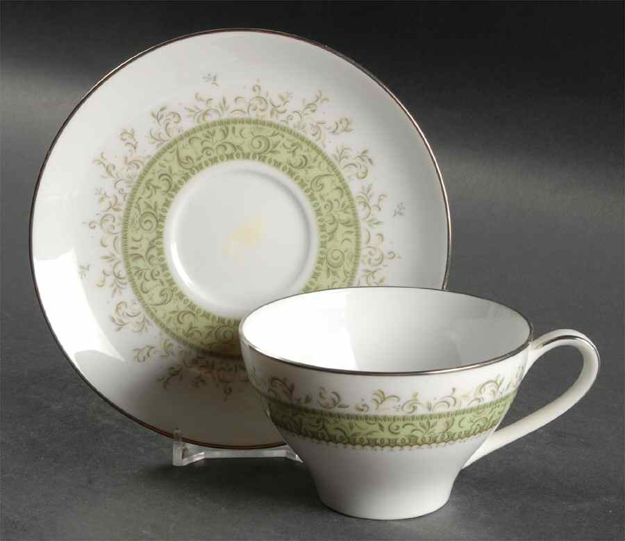Lise Flat Cup & Saucer Set by Noritake-1