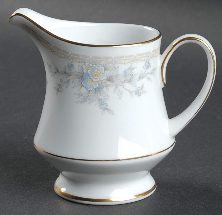 Lisle Creamer by Noritake-1