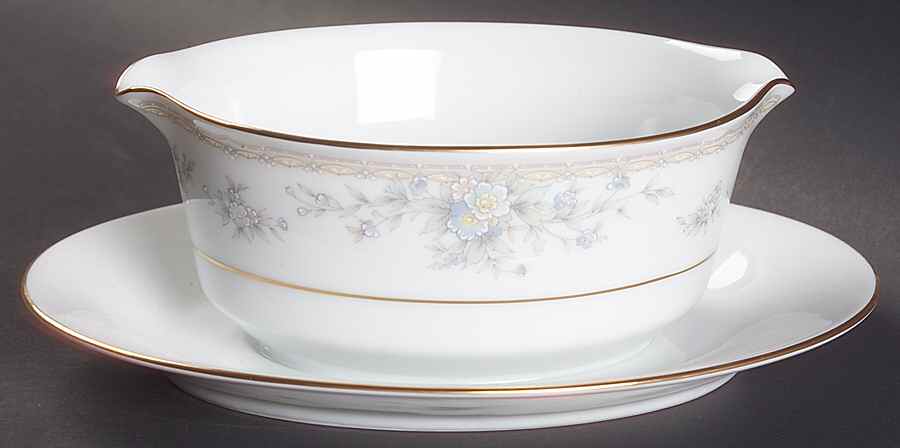 Lisle Gravy Boat with Attached Underplate by Noritake-1