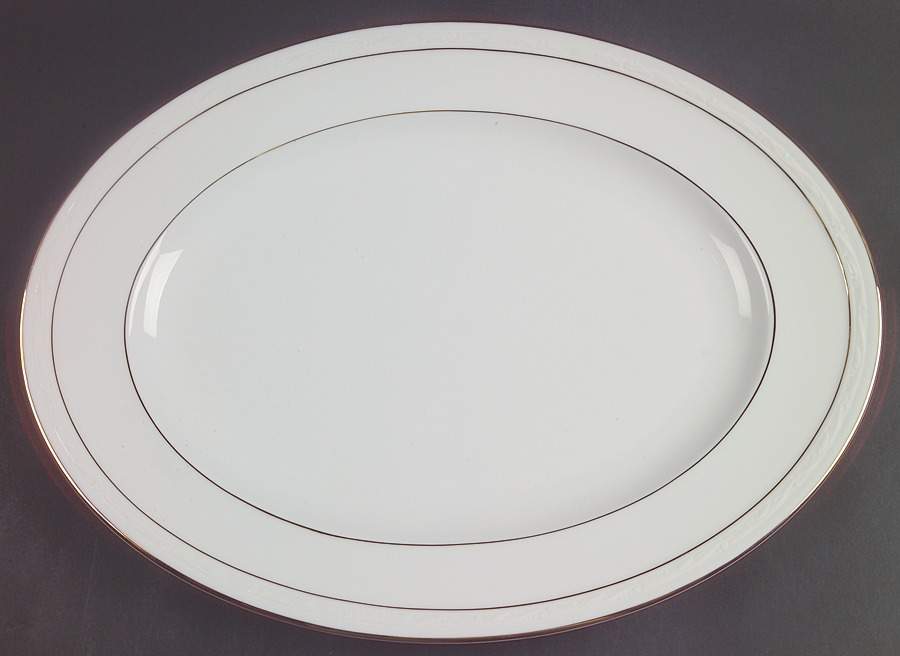 Lockleigh 16" Oval Serving Platter by Noritake-1