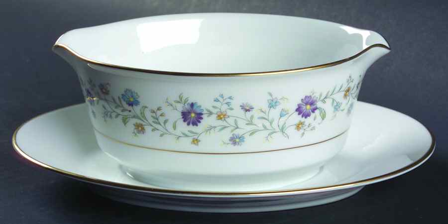 Longwood Gravy Boat with Attached Underplate by Noritake-1