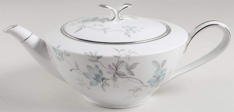 Lorene Teapot & Lid by Noritake-1