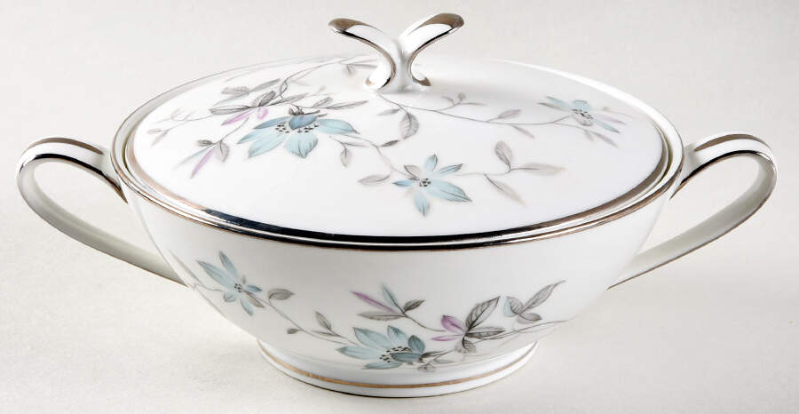 Lorene Sugar Bowl & Lid by Noritake-1