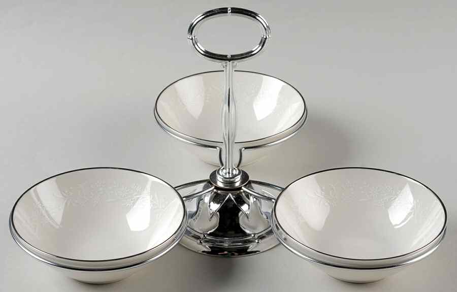 Lorelei 7" x 12" 3-Part Relish & Metal Stand (FR) HC by Noritake-1