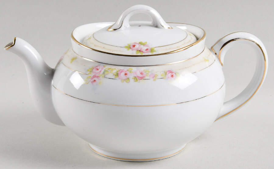 The Lorraine  Teapot & Lid by Noritake-1