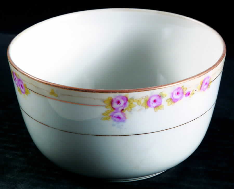 The Lorraine  Cranberry Bowl by Noritake-1