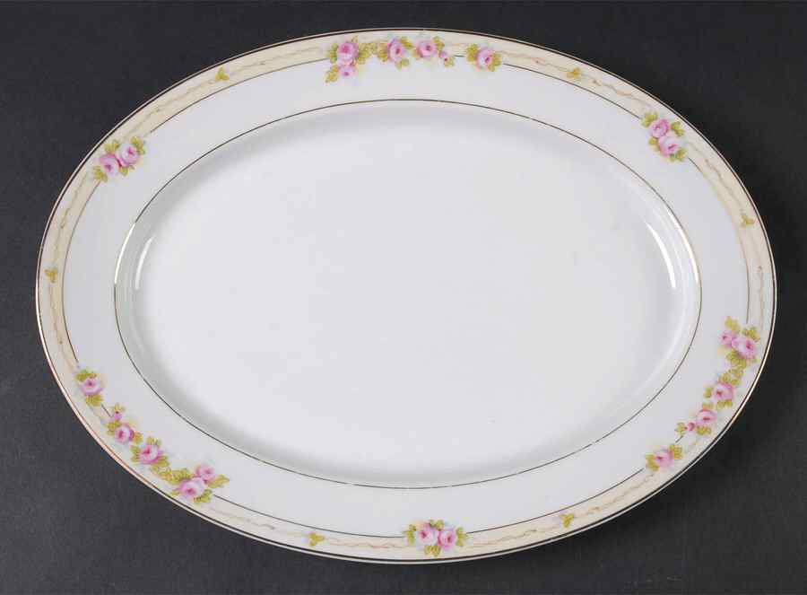 The Lorraine  11" Oval Serving Platter by Noritake-1
