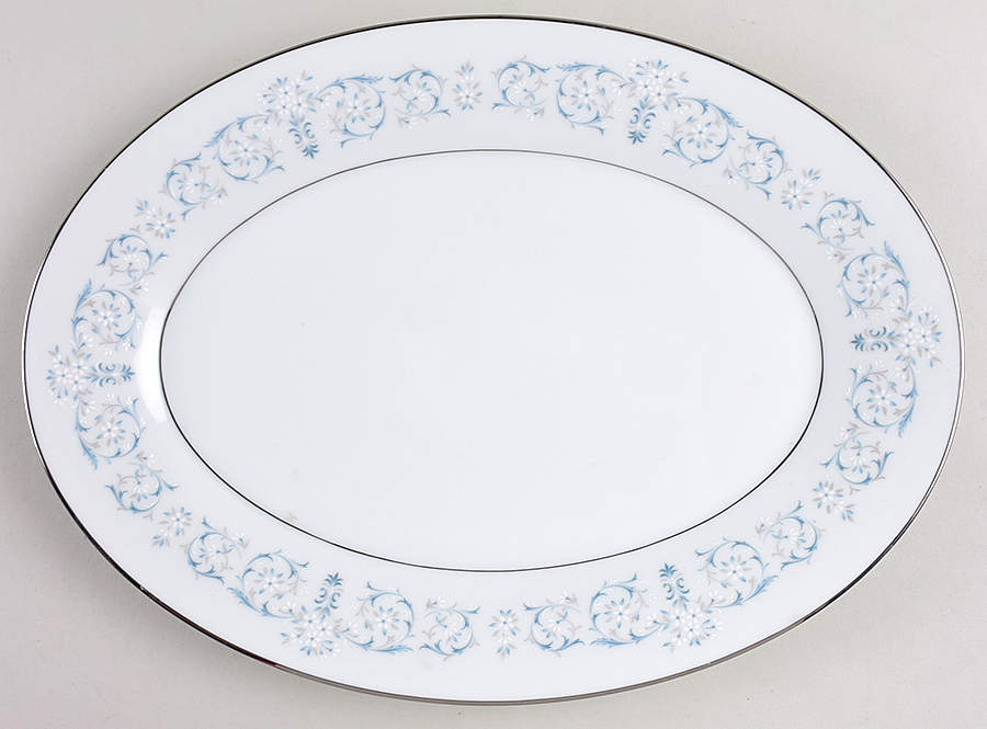 Lorraine 13" Oval Serving Platter by Noritake-1