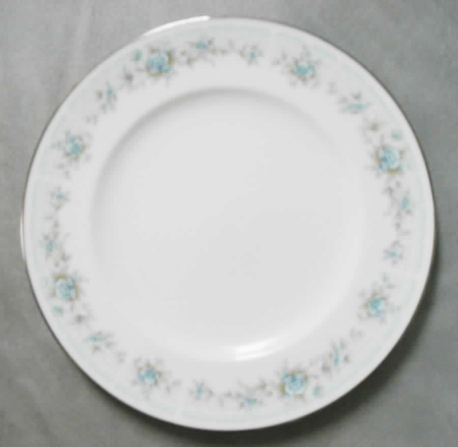 Lotis Dinner Plate by Noritake-1