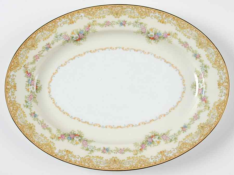 Loyalo 11" Oval Serving Platter by Noritake-1