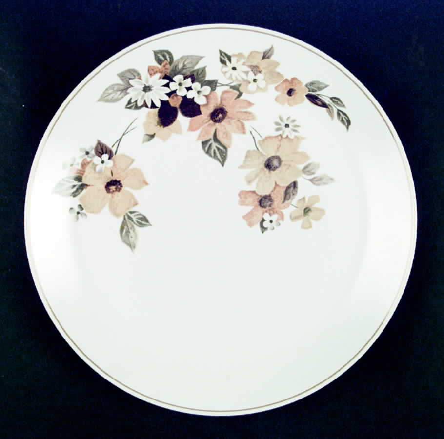 Lozinia Dinner Plate by Noritake-1