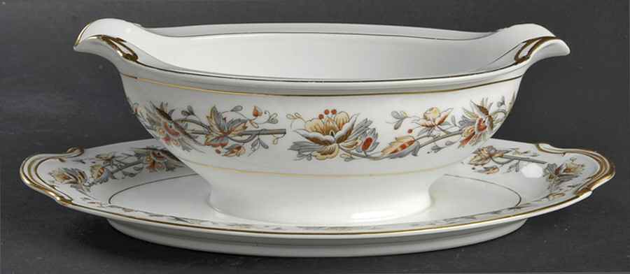 Lucerne Gravy Boat with Attached Underplate by Noritake-1