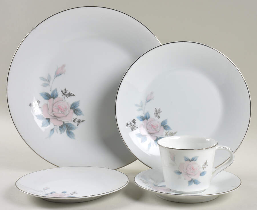 Lucia 5 Piece Place Setting by Noritake-1