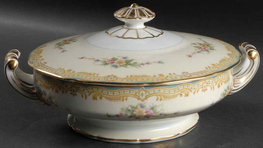 Lucine Round Covered Vegetable by Noritake-1