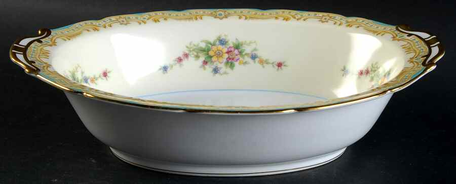 Lucine 10" Oval Vegetable Bowl by Noritake-1