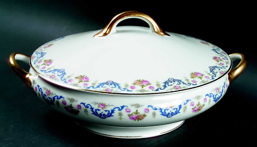 Luzano, The Round Covered Vegetable by Noritake-1