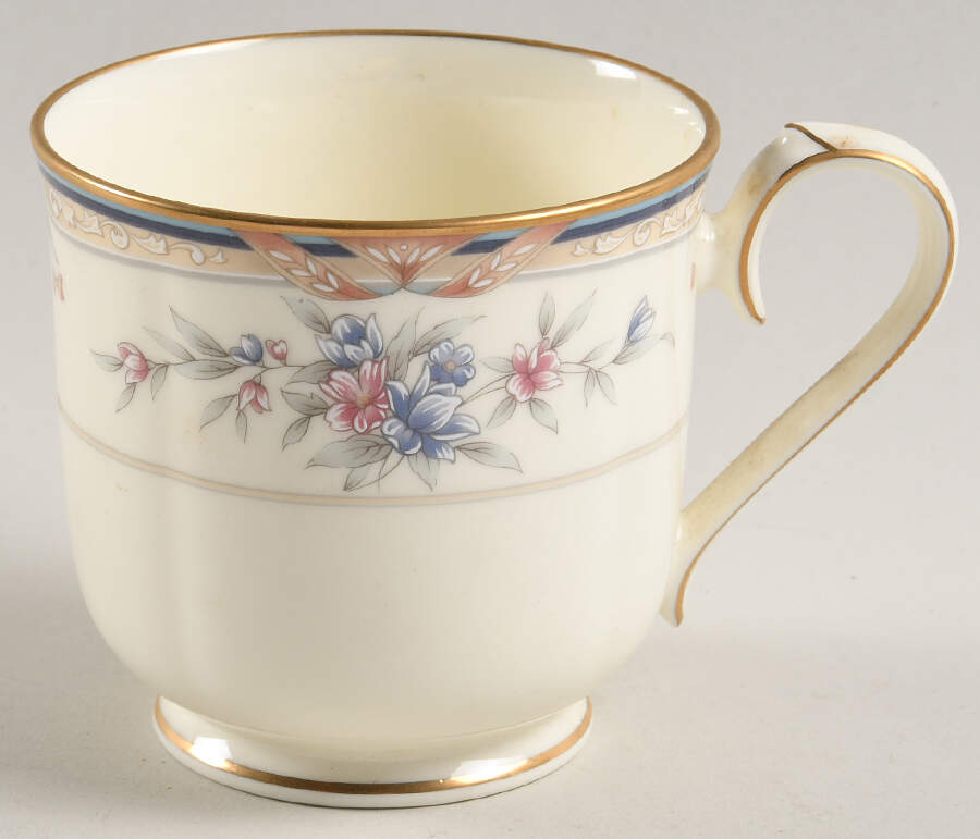 Lylewood Footed Cup by Noritake-1