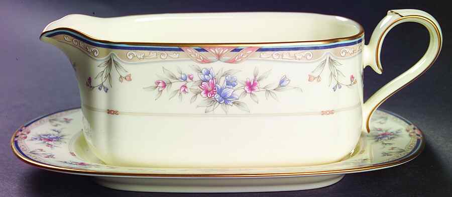 Lylewood Gravy Boat & Underplate (Relish/Butter) by Noritake-1