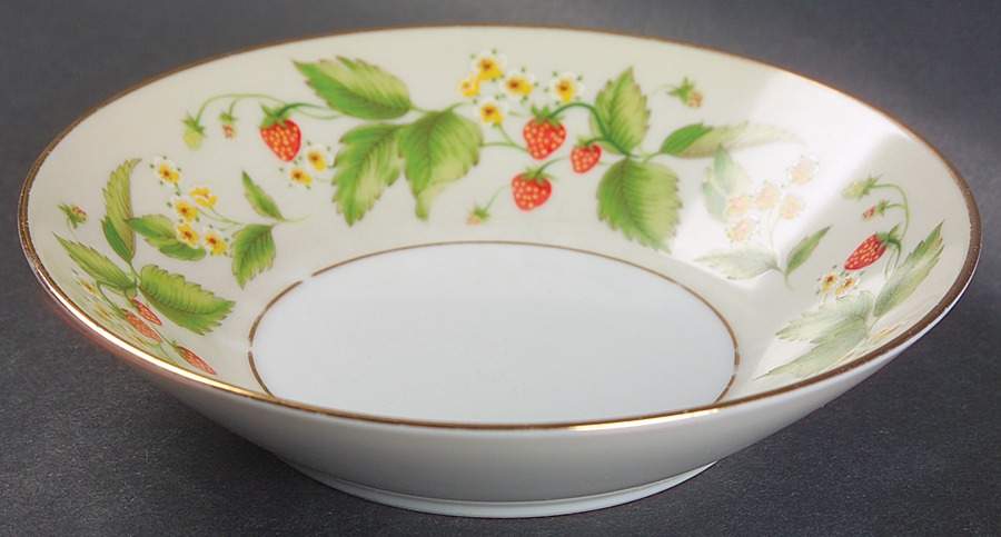 Lynbrook Fruit/Dessert (Sauce) Bowl by Noritake-1