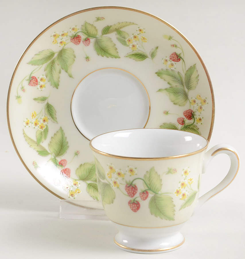 Lynbrook Footed Demitasse Cup & Saucer Set by Noritake-1