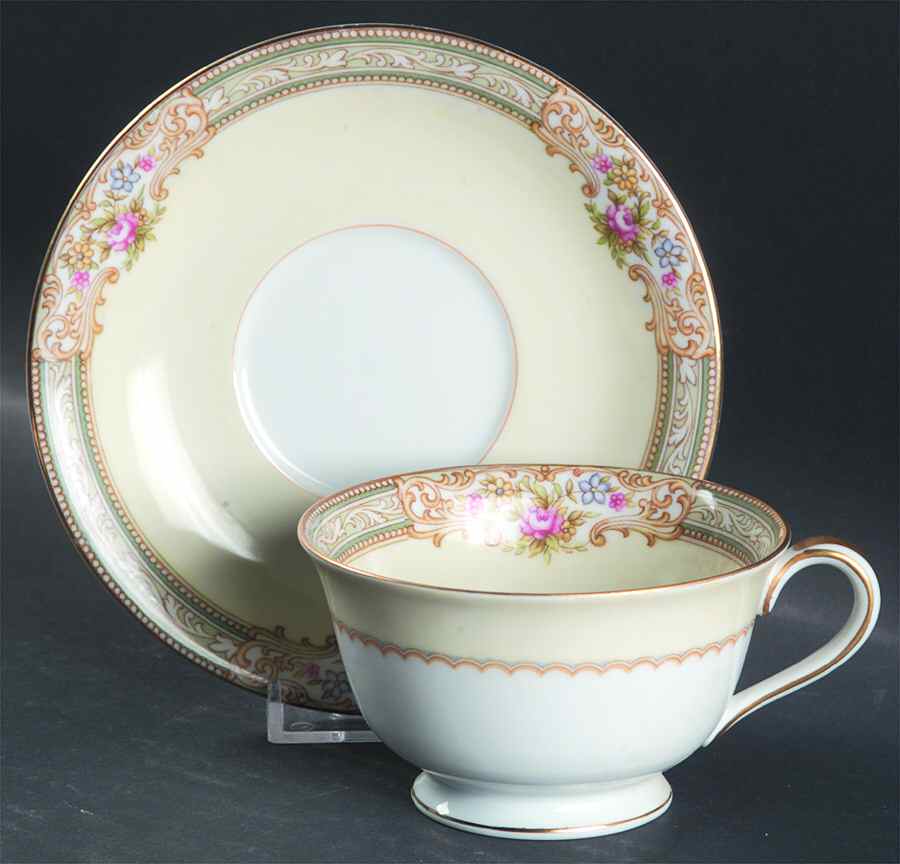 Lynbrook Footed Cup & Saucer Set by Noritake-1