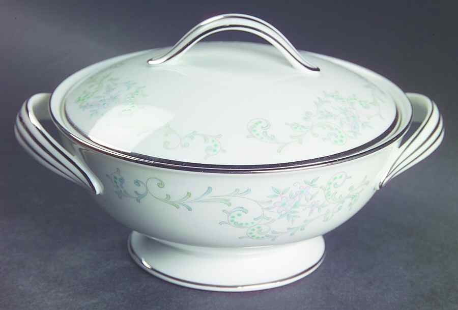 Lyndon Sugar Bowl & Lid by Noritake-1