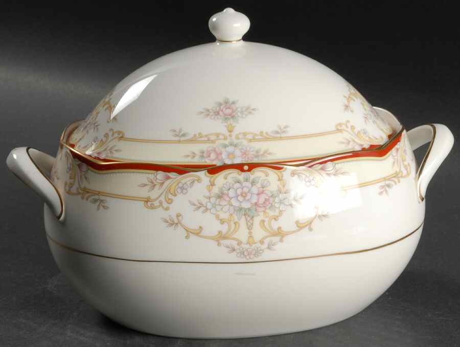 Lyndhurst Oval Covered Vegetable by Noritake-1