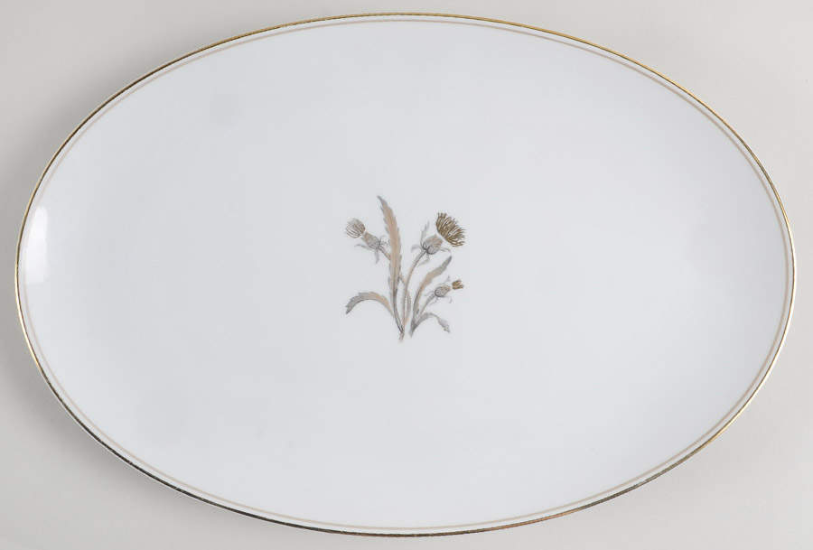 Lynne 14" Oval Serving Platter by Noritake-1