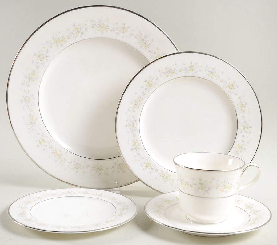 Lyric (9570) 5 Piece Place Setting by Noritake-1