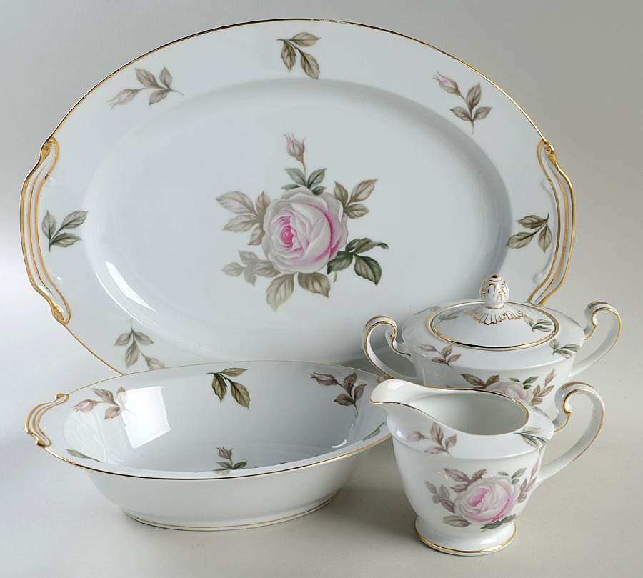 Lyric (519) 5 Piece Hostess Set by Noritake-1