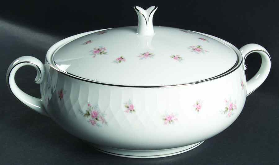 Mabel (Embossed) Round Covered Vegetable by Noritake-1