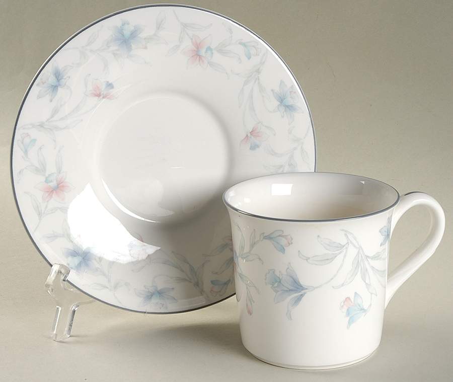May Breeze Flat Cup & Saucer Set by Noritake-1