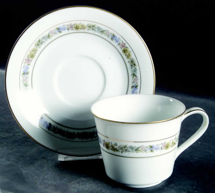 Macon Footed Cup & Saucer Set by Noritake-1
