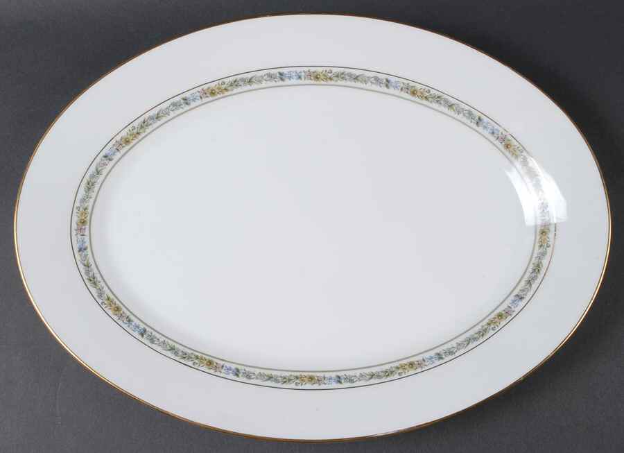 Macon 16" Oval Serving Platter by Noritake-1
