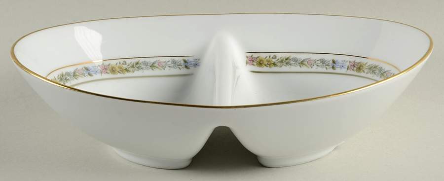 Macon 10" Oval Divided Vegetable Bowl by Noritake-1