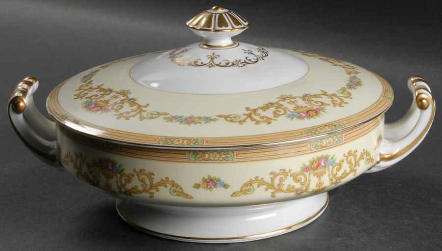 Madelon Round Covered Vegetable by Noritake-1