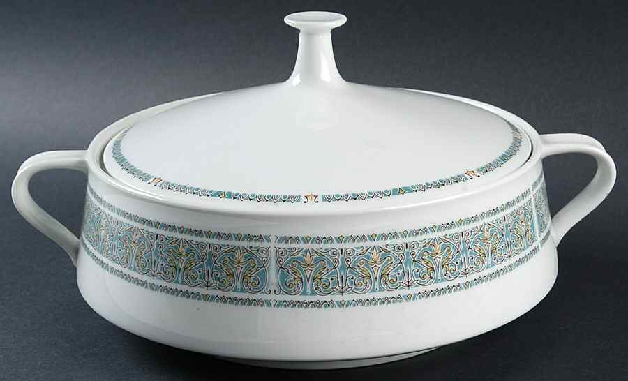 Madiera Round Covered Vegetable by Noritake-1