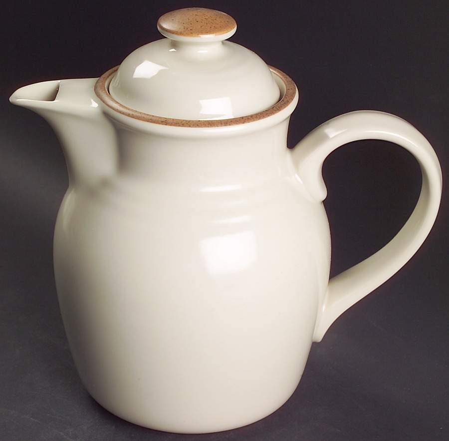 Madera Ivory Tea/Coffee Pot & Lid by Noritake-1