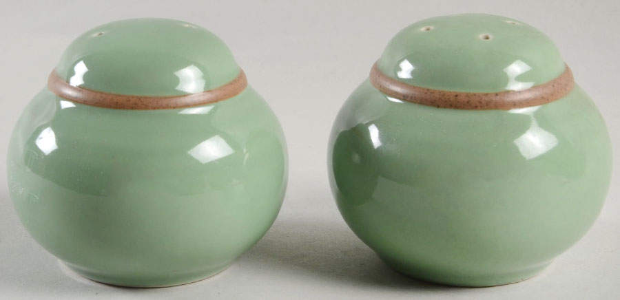Madera Sea Foam Salt & Pepper Set by Noritake-1