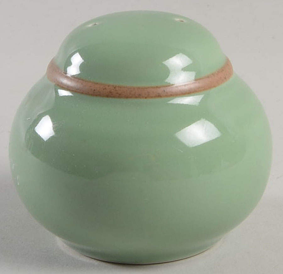 Madera Sea Foam Pepper Shaker by Noritake-1